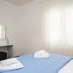 Apartment A3-90m2 W Shared Pool & Balcony Next To *